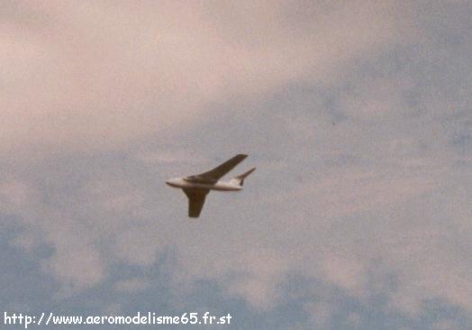 a�rodrome cerny la ferte alais