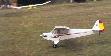 piper j3 cub mod�lisme